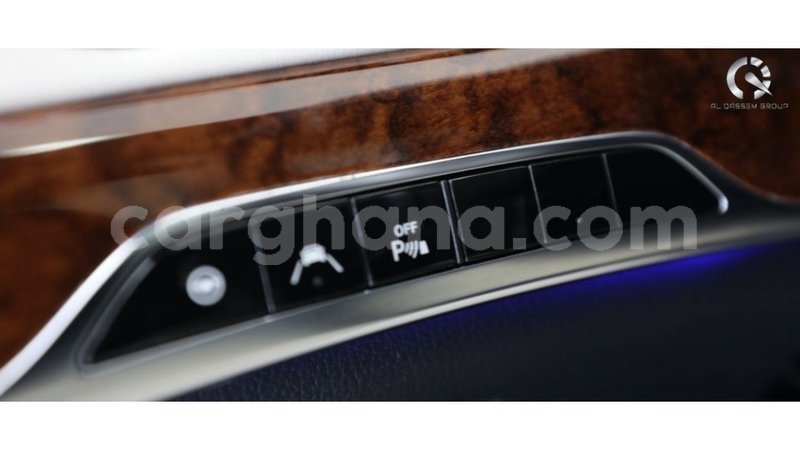 Big with watermark mercedes benz a200 ashanti import dubai 22283