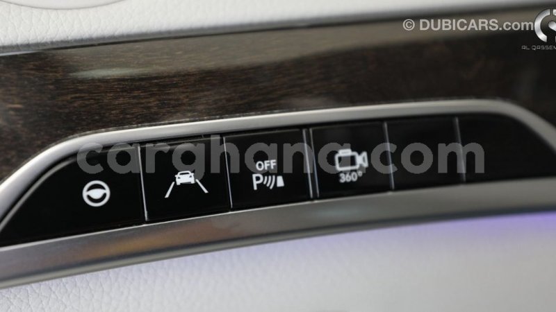 Big with watermark mercedes benz a200 ashanti import dubai 22285