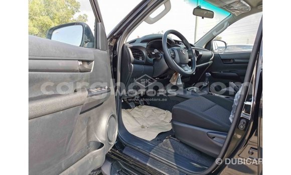 Ra Imported Toyota Hilux Black Ọkọ̀ in Import - Dubai ni Ashanti Ra Imported Toyota Hilux Black Ọkọ̀ in Import - Dubai ni Ashanti