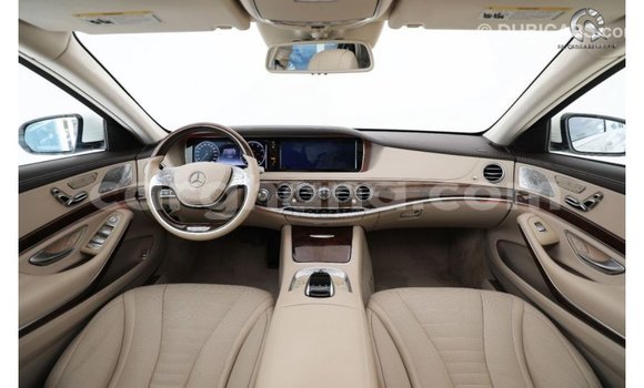 Ra Imported Mercedes-Benz A200 funfun Ọkọ̀ in Import - Dubai ni Ashanti Ra Imported Mercedes-Benz A200 funfun Ọkọ̀ in Import - Dubai ni Ashanti