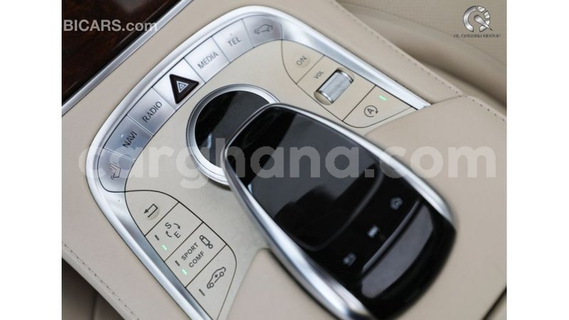 Big with watermark mercedes benz a200 ashanti import dubai 22293