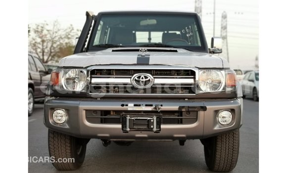 Sayi Imported Toyota Land Cruiser Sauran Mota in Import - Dubai a Ashanti Sayi Imported Toyota Land Cruiser Sauran Mota in Import - Dubai a Ashanti