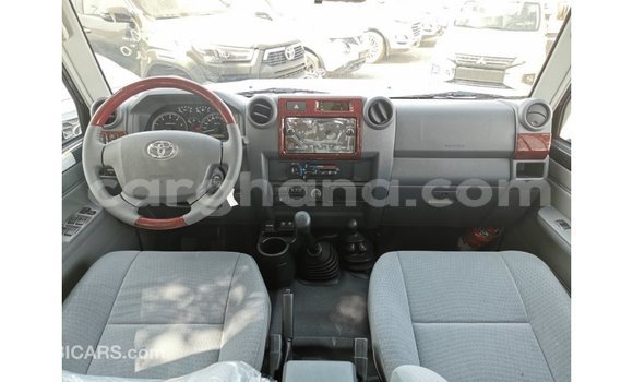 Sayi Imported Toyota Land Cruiser Sauran Mota in Import - Dubai a Ashanti Sayi Imported Toyota Land Cruiser Sauran Mota in Import - Dubai a Ashanti