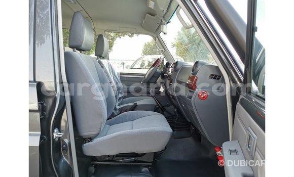 Sayi Imported Toyota Land Cruiser Sauran Mota in Import - Dubai a Ashanti Sayi Imported Toyota Land Cruiser Sauran Mota in Import - Dubai a Ashanti