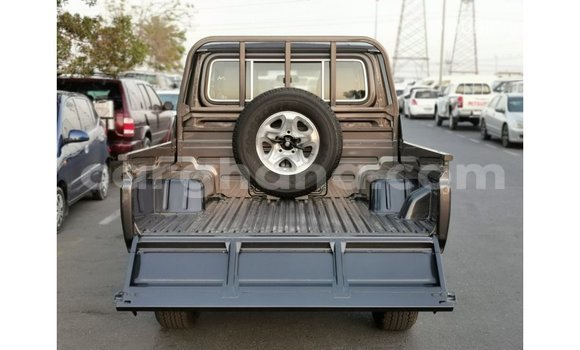 Sayi Imported Toyota Land Cruiser Sauran Mota in Import - Dubai a Ashanti Sayi Imported Toyota Land Cruiser Sauran Mota in Import - Dubai a Ashanti
