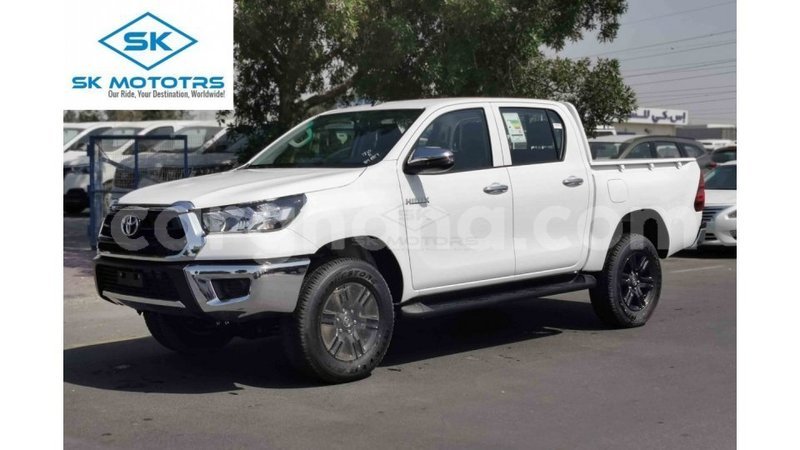 Big with watermark toyota hilux ashanti import dubai 22325