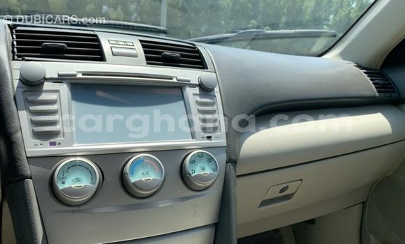 Buy Import Toyota Camry White Car in Import - Dubai in Ashanti Buy Import Toyota Camry White Car in Import - Dubai in Ashanti