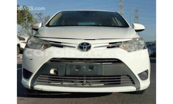 Ra Imported Toyota Yaris funfun Ọkọ̀ in Import - Dubai ni Ashanti Ra Imported Toyota Yaris funfun Ọkọ̀ in Import - Dubai ni Ashanti