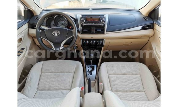 Ra Imported Toyota Yaris funfun Ọkọ̀ in Import - Dubai ni Ashanti Ra Imported Toyota Yaris funfun Ọkọ̀ in Import - Dubai ni Ashanti