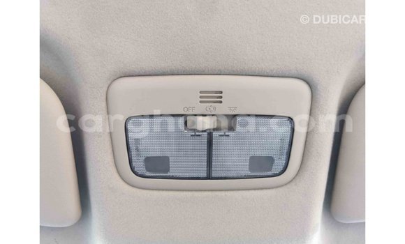 Ra Imported Toyota Yaris funfun Ọkọ̀ in Import - Dubai ni Ashanti Ra Imported Toyota Yaris funfun Ọkọ̀ in Import - Dubai ni Ashanti
