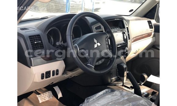 Sayi Imported Mitsubishi Pajero Black Mota in Import - Dubai a Ashanti Sayi Imported Mitsubishi Pajero Black Mota in Import - Dubai a Ashanti