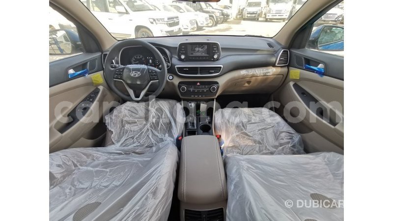 Big with watermark hyundai tucson ashanti import dubai 22371