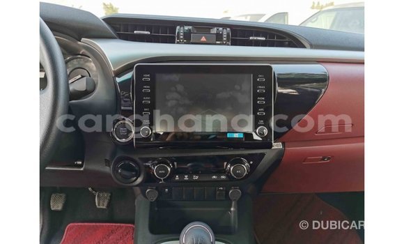 Buy Import Toyota Hilux White Car in Import - Dubai in Ashanti Buy Import Toyota Hilux White Car in Import - Dubai in Ashanti