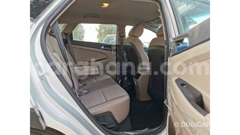 Big with watermark hyundai tucson ashanti import dubai 22377