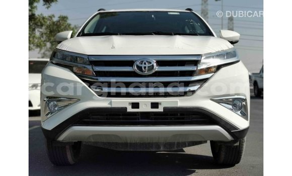 Ra Imported Toyota Rush funfun Ọkọ̀ in Import - Dubai ni Ashanti Ra Imported Toyota Rush funfun Ọkọ̀ in Import - Dubai ni Ashanti