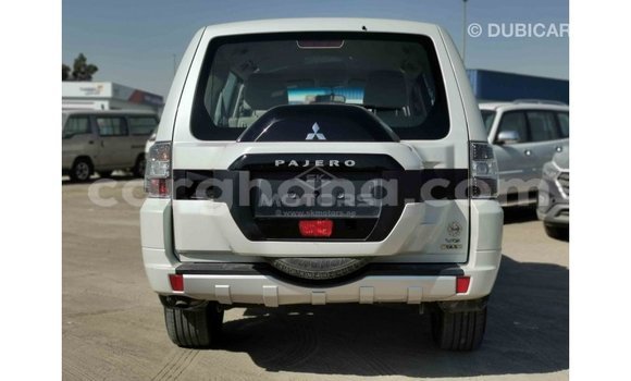 Ra Imported Mitsubishi Pajero funfun Ọkọ̀ in Import - Dubai ni Ashanti Ra Imported Mitsubishi Pajero funfun Ọkọ̀ in Import - Dubai ni Ashanti