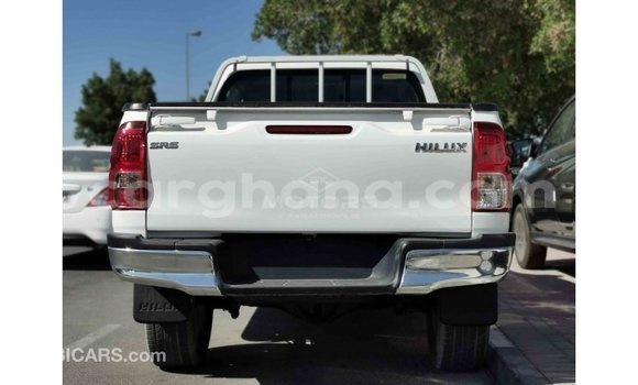 Buy Import Toyota Hilux White Car in Import - Dubai in Ashanti Buy Import Toyota Hilux White Car in Import - Dubai in Ashanti