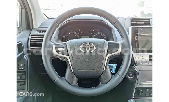 Ra Imported Toyota Prado funfun Ọkọ̀ in Import - Dubai ni Ashanti Ra Imported Toyota Prado funfun Ọkọ̀ in Import - Dubai ni Ashanti