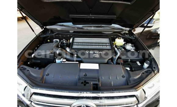 Sayi Imported Toyota Land Cruiser Black Mota in Import - Dubai a Ashanti Sayi Imported Toyota Land Cruiser Black Mota in Import - Dubai a Ashanti