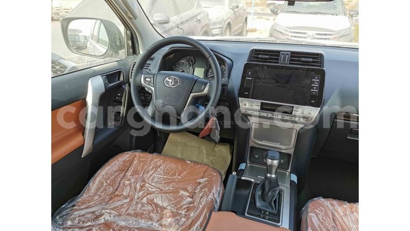 Big with watermark toyota prado ashanti import dubai 22455