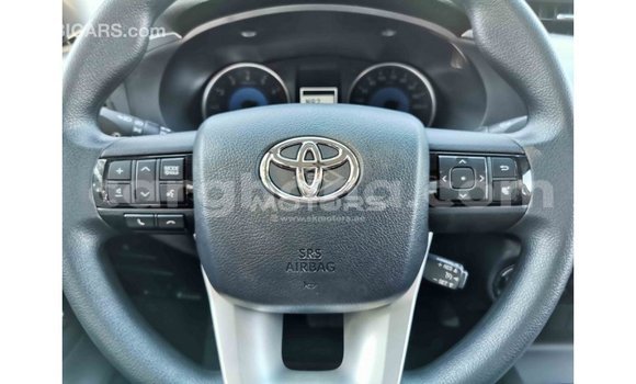 Ra Imported Toyota Hilux Black Ọkọ̀ in Import - Dubai ni Ashanti Ra Imported Toyota Hilux Black Ọkọ̀ in Import - Dubai ni Ashanti