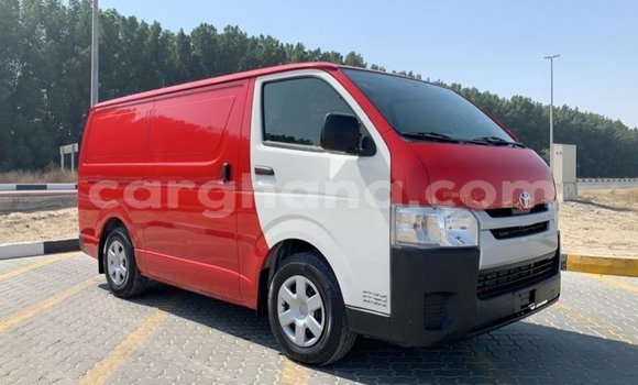 Sayi Imported Toyota Hiace Red Mota in Import - Dubai a Ashanti Sayi Imported Toyota Hiace Red Mota in Import - Dubai a Ashanti