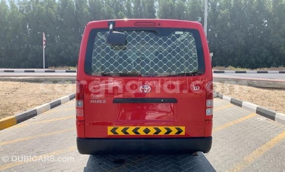 Sayi Imported Toyota Hiace Red Mota in Import - Dubai a Ashanti Sayi Imported Toyota Hiace Red Mota in Import - Dubai a Ashanti