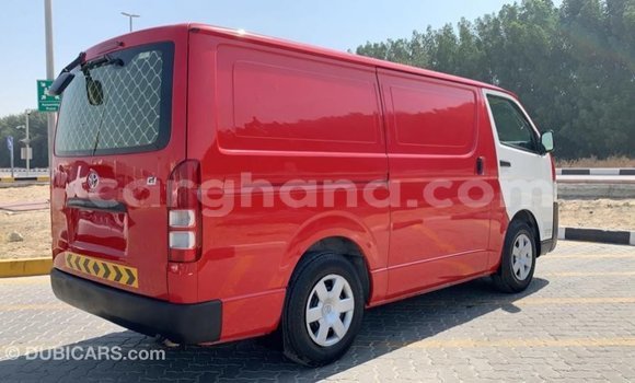 Sayi Imported Toyota Hiace Red Mota in Import - Dubai a Ashanti Sayi Imported Toyota Hiace Red Mota in Import - Dubai a Ashanti