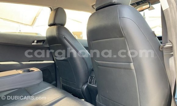 Buy Import Hyundai Creta White Car in Import - Dubai in Ashanti Buy Import Hyundai Creta White Car in Import - Dubai in Ashanti
