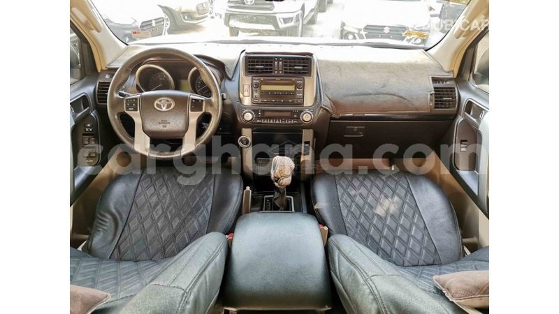 Big with watermark toyota prado ashanti import dubai 22489