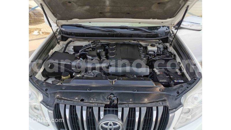 Big with watermark toyota prado ashanti import dubai 22489