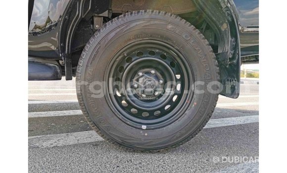 Sayi Imported Toyota Hilux Black Mota in Import - Dubai a Ashanti Sayi Imported Toyota Hilux Black Mota in Import - Dubai a Ashanti
