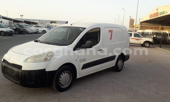 Ra Imported Peugeot Partner funfun Ọkọ̀ in Import - Dubai ni Ashanti Ra Imported Peugeot Partner funfun Ọkọ̀ in Import - Dubai ni Ashanti