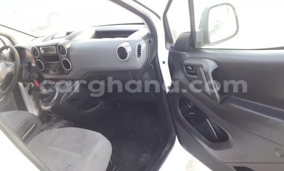 Ra Imported Peugeot Partner funfun Ọkọ̀ in Import - Dubai ni Ashanti Ra Imported Peugeot Partner funfun Ọkọ̀ in Import - Dubai ni Ashanti