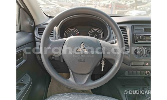 Sayi Imported Mitsubishi L200 White Mota in Import - Dubai a Ashanti Sayi Imported Mitsubishi L200 White Mota in Import - Dubai a Ashanti