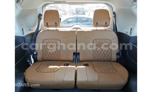 Ra Imported Toyota Land Cruiser funfun Ọkọ̀ in Import - Dubai ni Ashanti Ra Imported Toyota Land Cruiser funfun Ọkọ̀ in Import - Dubai ni Ashanti