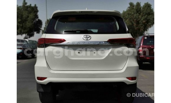 Buy Import Toyota Fortuner White Car in Import - Dubai in Ashanti Buy Import Toyota Fortuner White Car in Import - Dubai in Ashanti