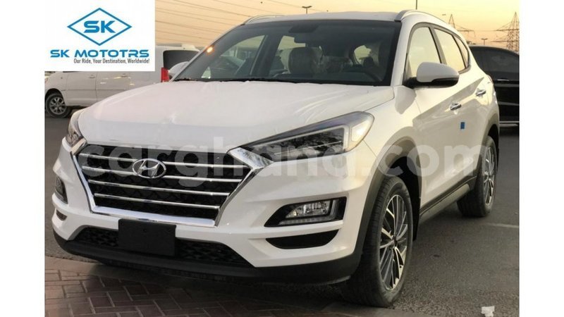 Big with watermark hyundai tucson ashanti import dubai 22526