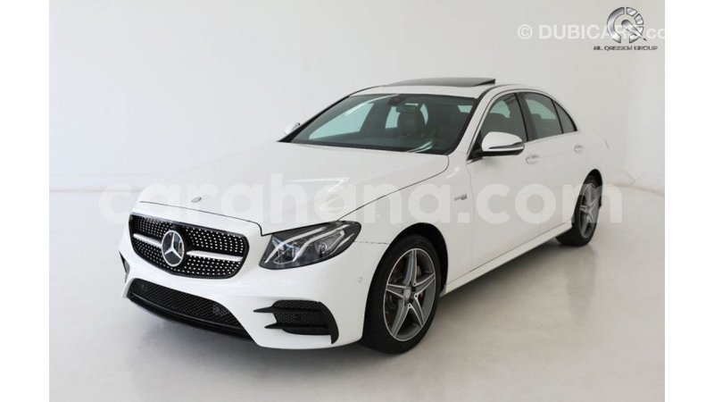 Big with watermark mercedes benz a200 ashanti import dubai 22529