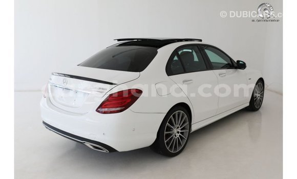 Sayi Imported Mercedes-Benz A200 White Mota in Import - Dubai a Ashanti Sayi Imported Mercedes-Benz A200 White Mota in Import - Dubai a Ashanti