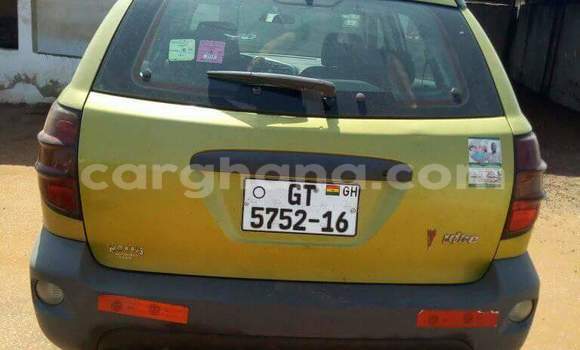 Buy Used Pontiac Vibe Green Car in Kintampo North Municipal in Brong-Ahafo