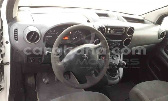 Ra Imported Peugeot Partner funfun Ọkọ̀ in Import - Dubai ni Ashanti Ra Imported Peugeot Partner funfun Ọkọ̀ in Import - Dubai ni Ashanti