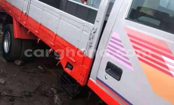 Buy Used Hyundai H200 Other Truck in Accra in Greater Accra Buy Used Hyundai H200 Other Truck in Accra in Greater Accra