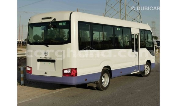 Ra Imported Toyota Coaster funfun Ọkọ̀ in Import - Dubai ni Ashanti Ra Imported Toyota Coaster funfun Ọkọ̀ in Import - Dubai ni Ashanti