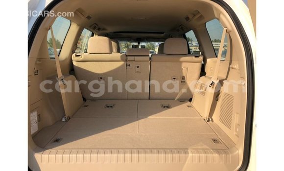 Ra Imported Toyota Prado funfun Ọkọ̀ in Import - Dubai ni Ashanti Ra Imported Toyota Prado funfun Ọkọ̀ in Import - Dubai ni Ashanti