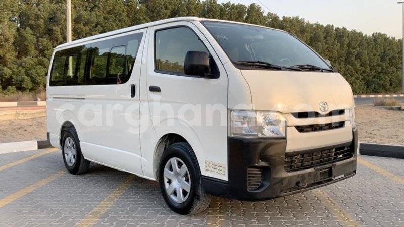 Big with watermark toyota hiace ashanti import dubai 22591