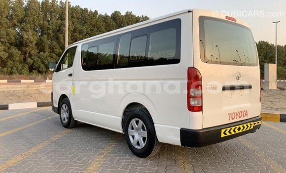 Buy Import Toyota Hiace White Car in Import - Dubai in Ashanti Buy Import Toyota Hiace White Car in Import - Dubai in Ashanti
