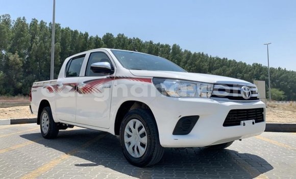 Buy Import Toyota Hilux White Car in Import - Dubai in Ashanti Buy Import Toyota Hilux White Car in Import - Dubai in Ashanti