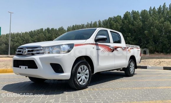 Buy Import Toyota Hilux White Car in Import - Dubai in Ashanti Buy Import Toyota Hilux White Car in Import - Dubai in Ashanti