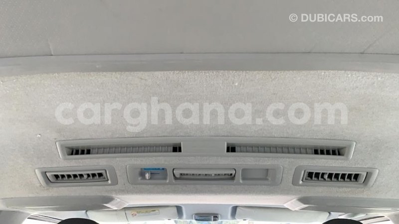 Big with watermark toyota hiace ashanti import dubai 22591